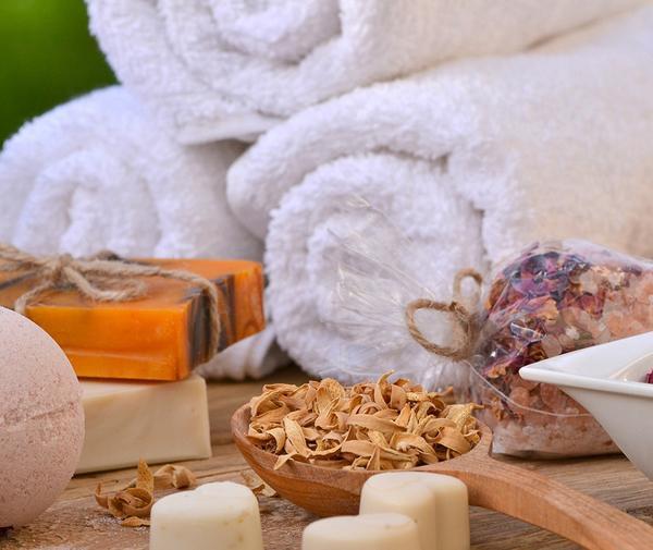 10 Best Nature Cosmetics